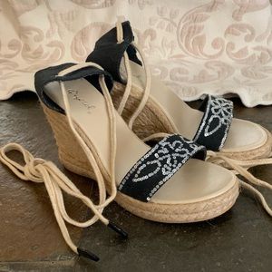 Qupid denim wedges with flower sequins